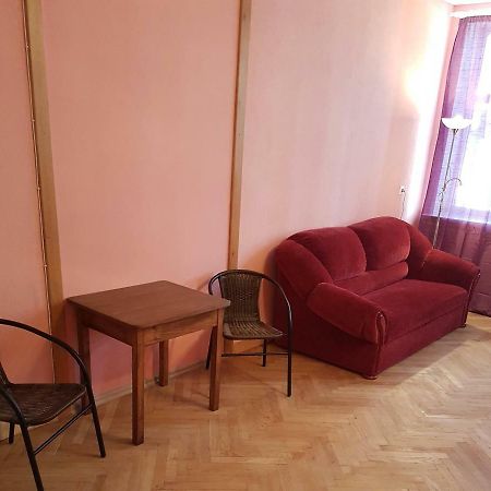 Ebu 28 Apartment Riga Bagian luar foto