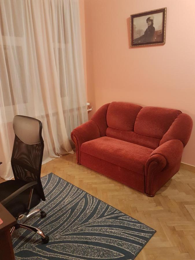 Ebu 28 Apartment Riga Bagian luar foto