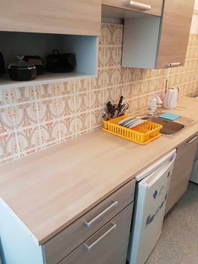 Ebu 28 Apartment Riga Bagian luar foto